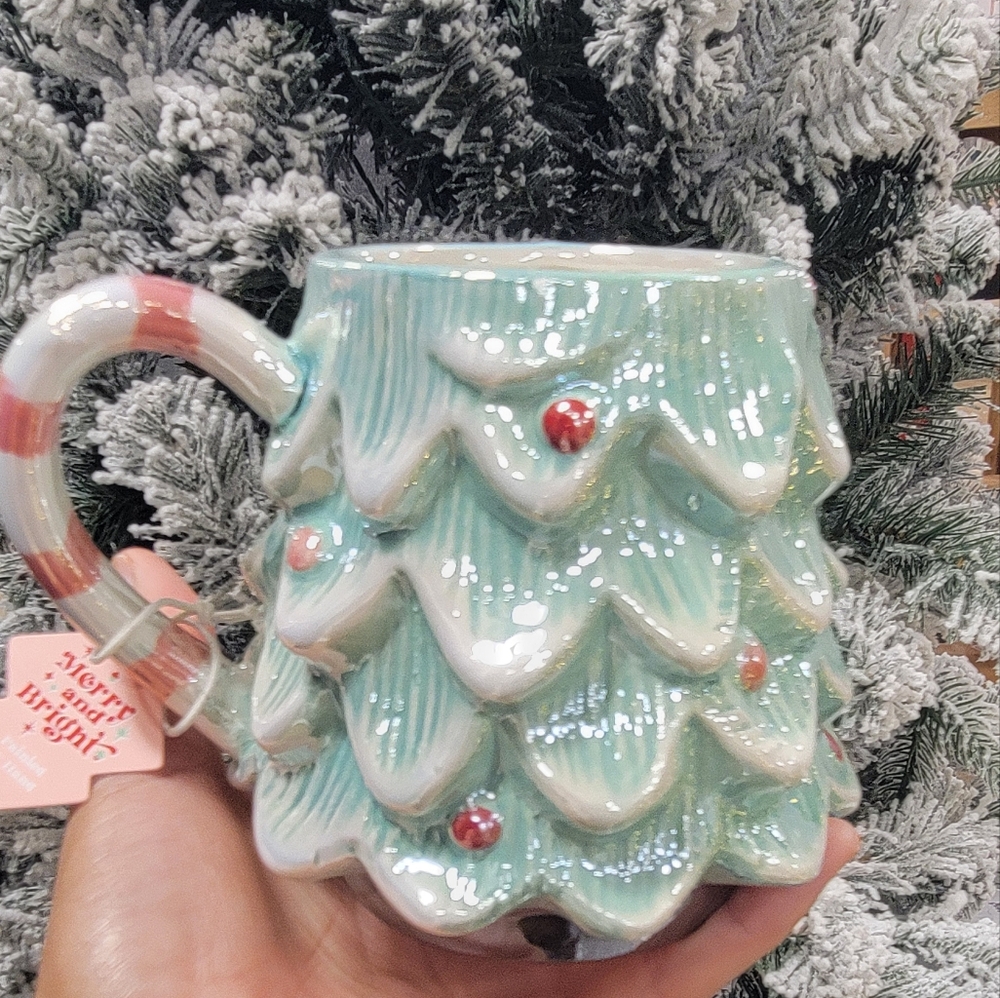 LAST ONE π NWT - Iridescent Mint Green Christmas Tree Coffee Mug π - Picture 3 of 5